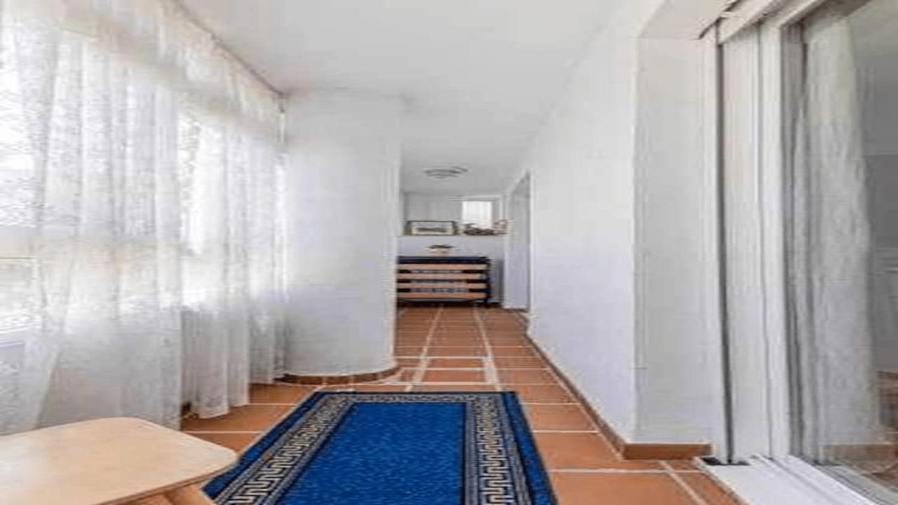 797 Holiday Rentals - Piso Para 4 Con Amplia Terraza Al Jardin Y Al Mar Benalmadena Luaran gambar