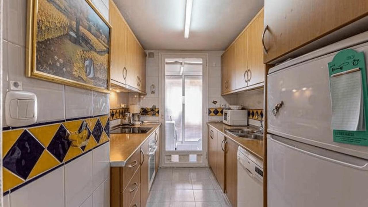 797 Holiday Rentals - Piso Para 4 Con Amplia Terraza Al Jardin Y Al Mar Benalmadena Luaran gambar