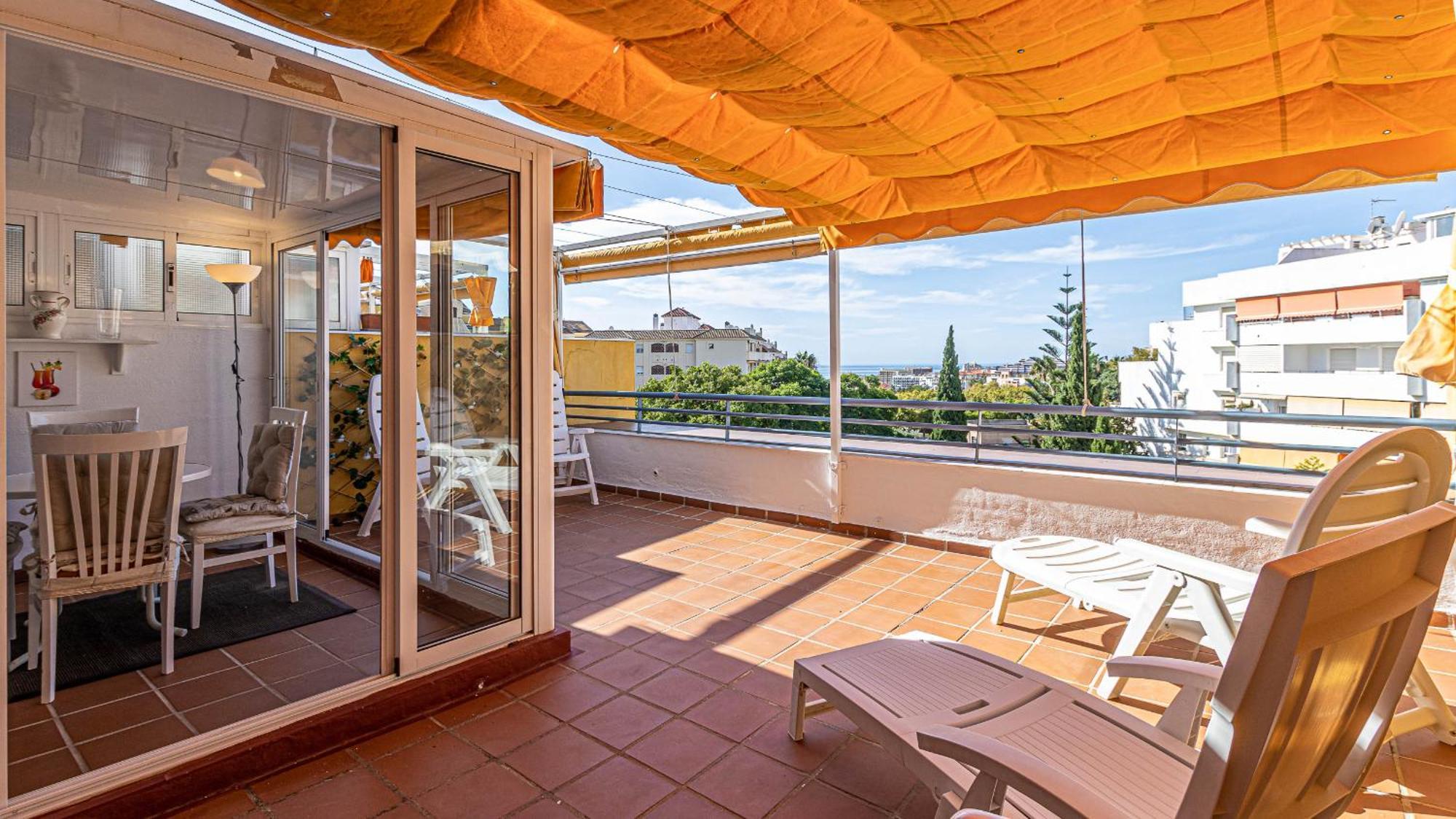 797 Holiday Rentals - Piso Para 4 Con Amplia Terraza Al Jardin Y Al Mar Benalmadena Luaran gambar